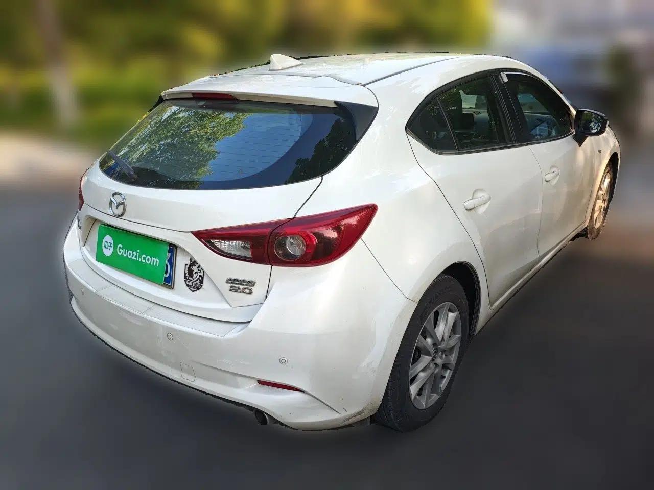 Mazda 3 Axela 2019 Cloud-Controlled Version Hatchback 2.0L Automatic Luxury Model China VI Standard — миниатюра 6