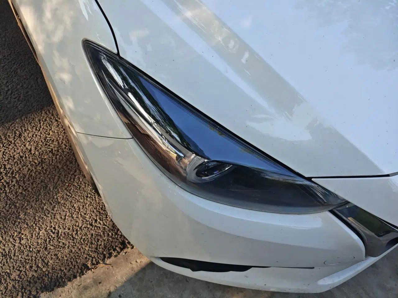 Mazda 3 Axela 2019 Cloud-Controlled Version Hatchback 2.0L Automatic Luxury Model China VI Standard — миниатюра 7