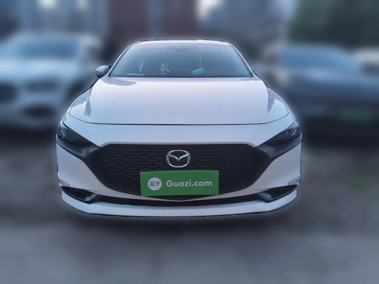 Mazda 3 Axela 2020 2.0L Automatic ZhiXuan Edition — миниатюра 2