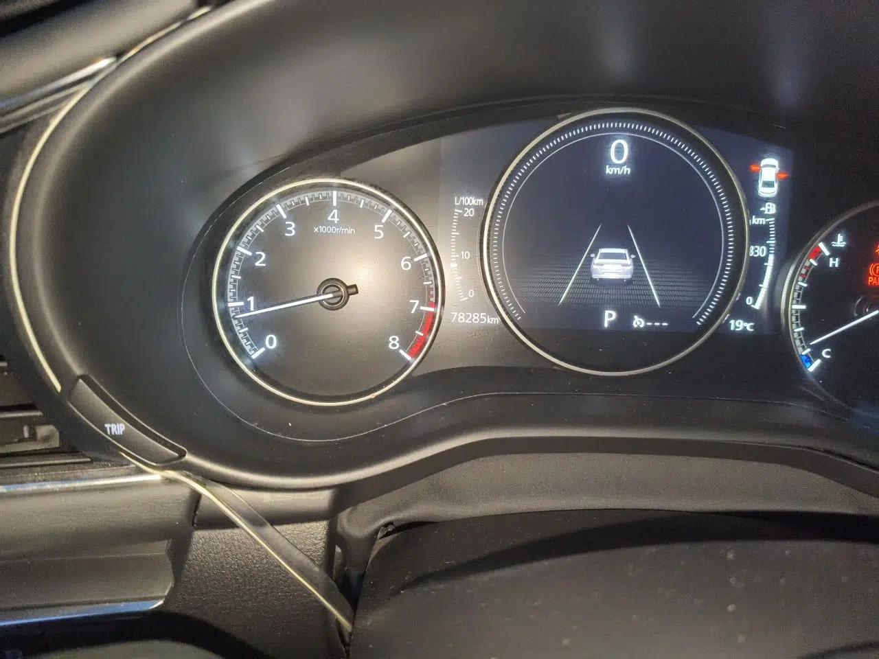 Mazda 3 Axela 2020 2.0L Automatic ZhiXuan Edition — миниатюра 13