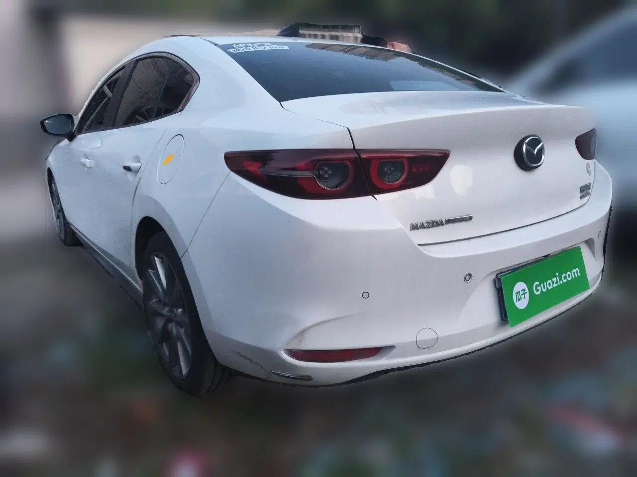 Mazda 3 Axela 2020 2.0L Automatic ZhiXuan Edition — миниатюра 4