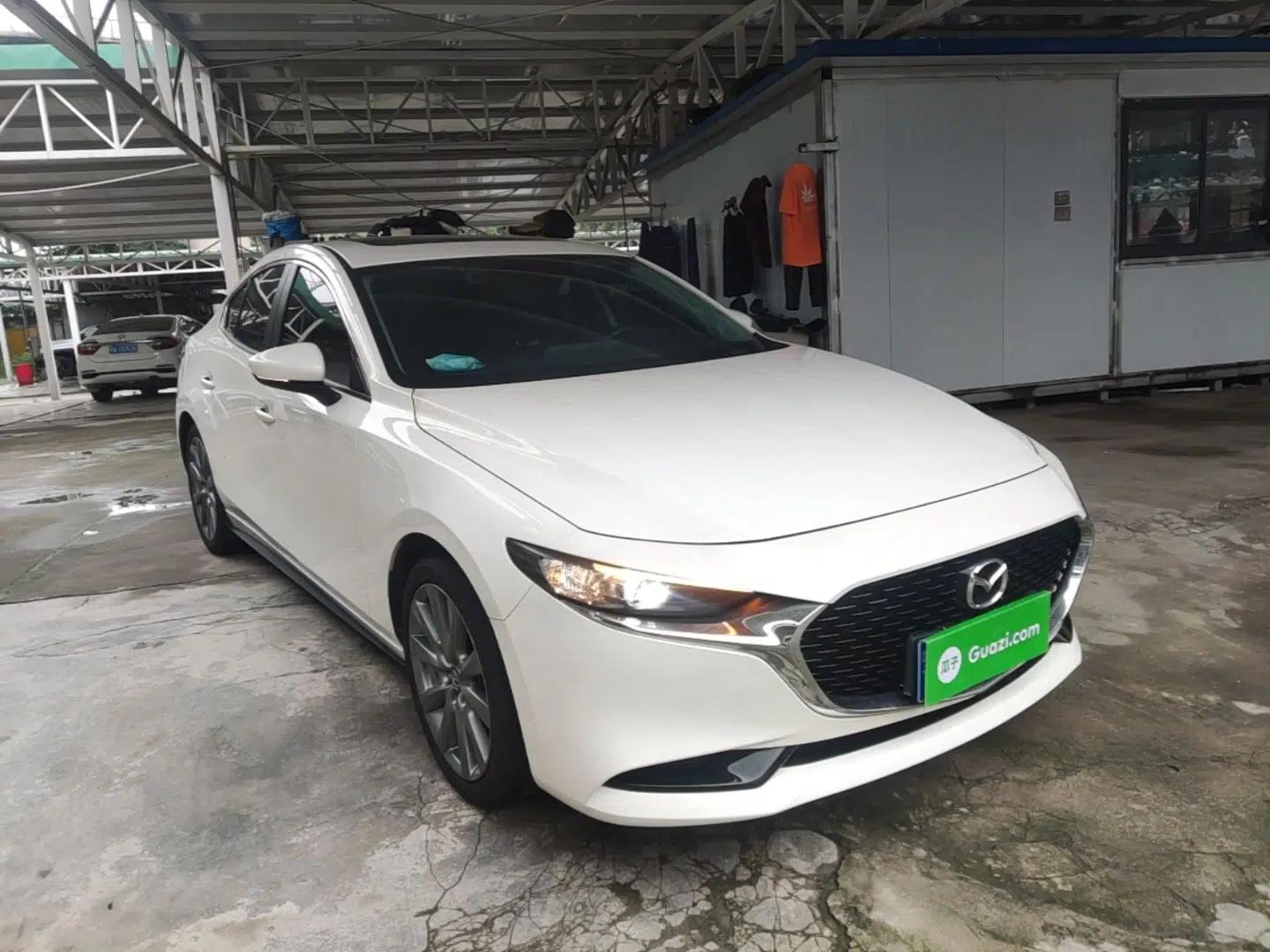 Mazda 3 Axela 2023 2.0L Automatic ZhiXuan Edition — миниатюра 3