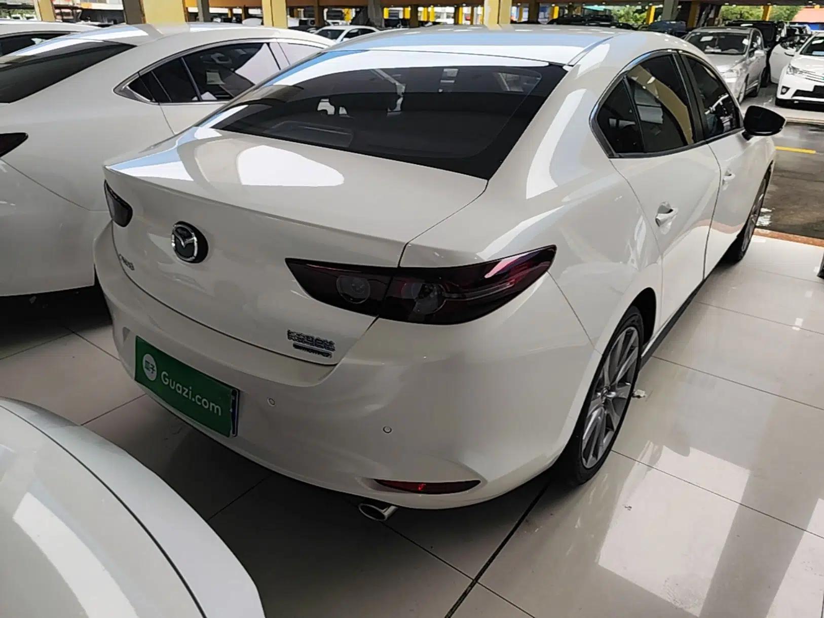 Mazda 3 Axela 2020 2.0L Automatic Zhiya Edition — миниатюра 4