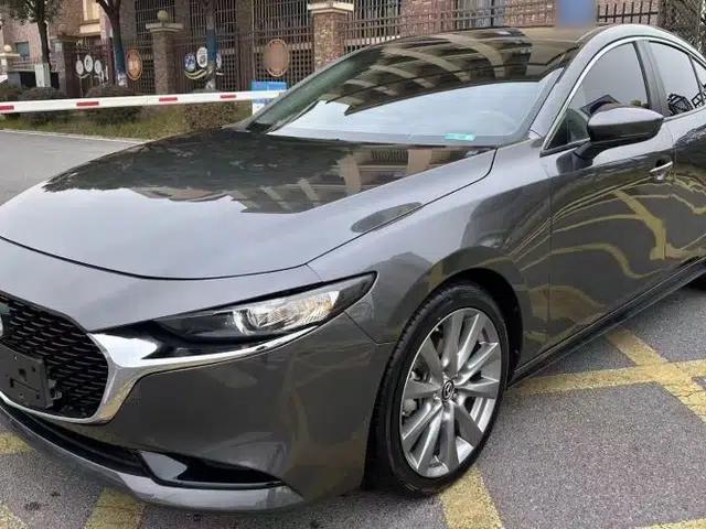 Mazda 3 Axela 2021 2.0L Automatic Zhiya Edition