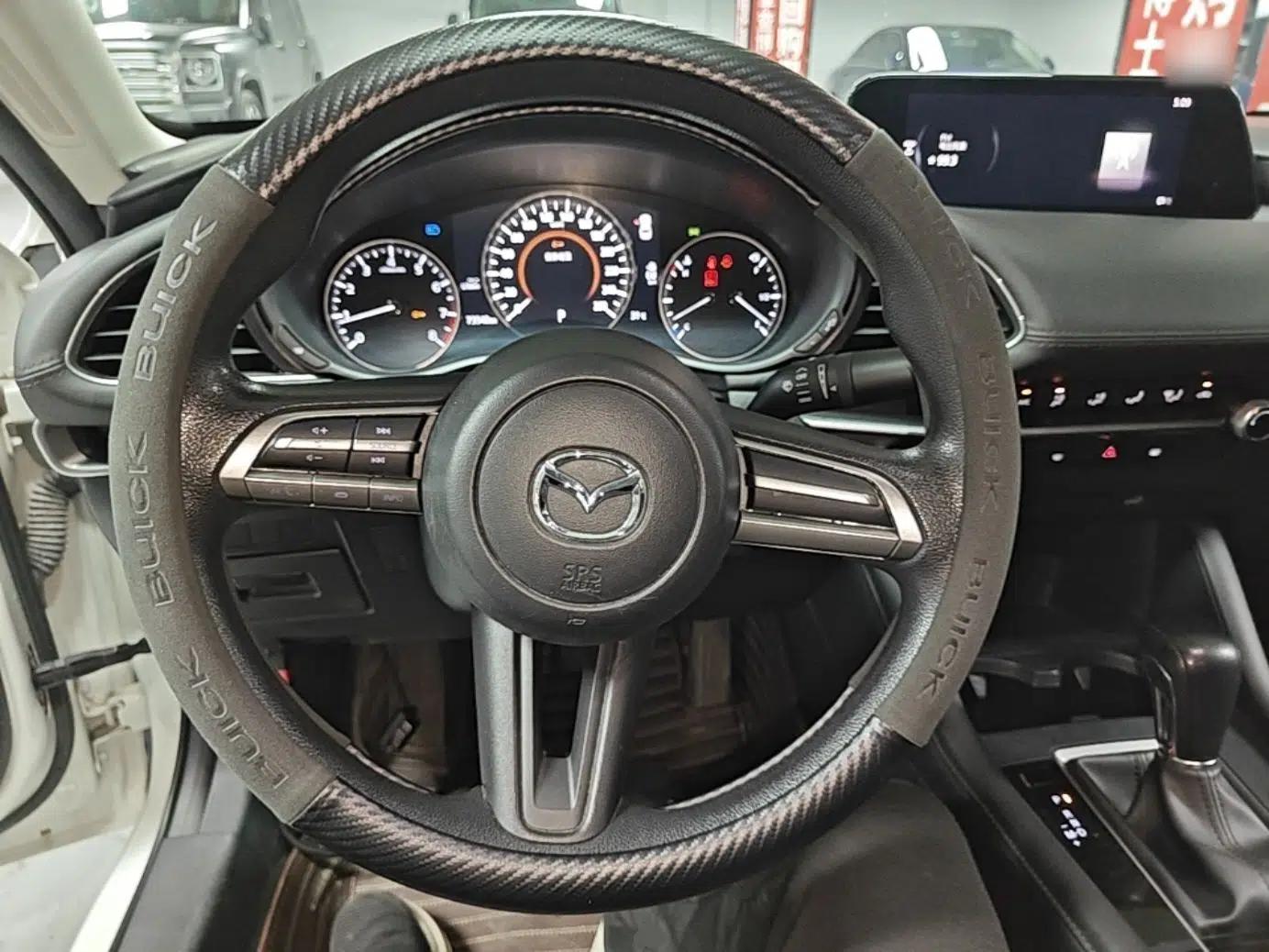 Mazda 3 Axela 2020 1.5L Automatic Zhiyue Sunroof Version — миниатюра 14