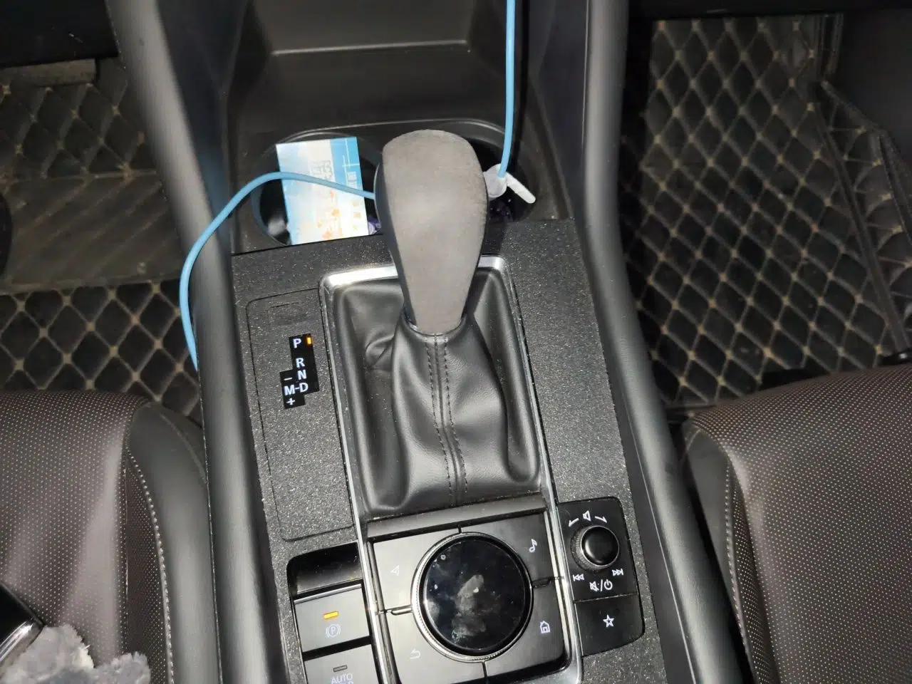 Mazda 3 Axela 2021 2.0L Automatic Zhiya Edition — миниатюра 15