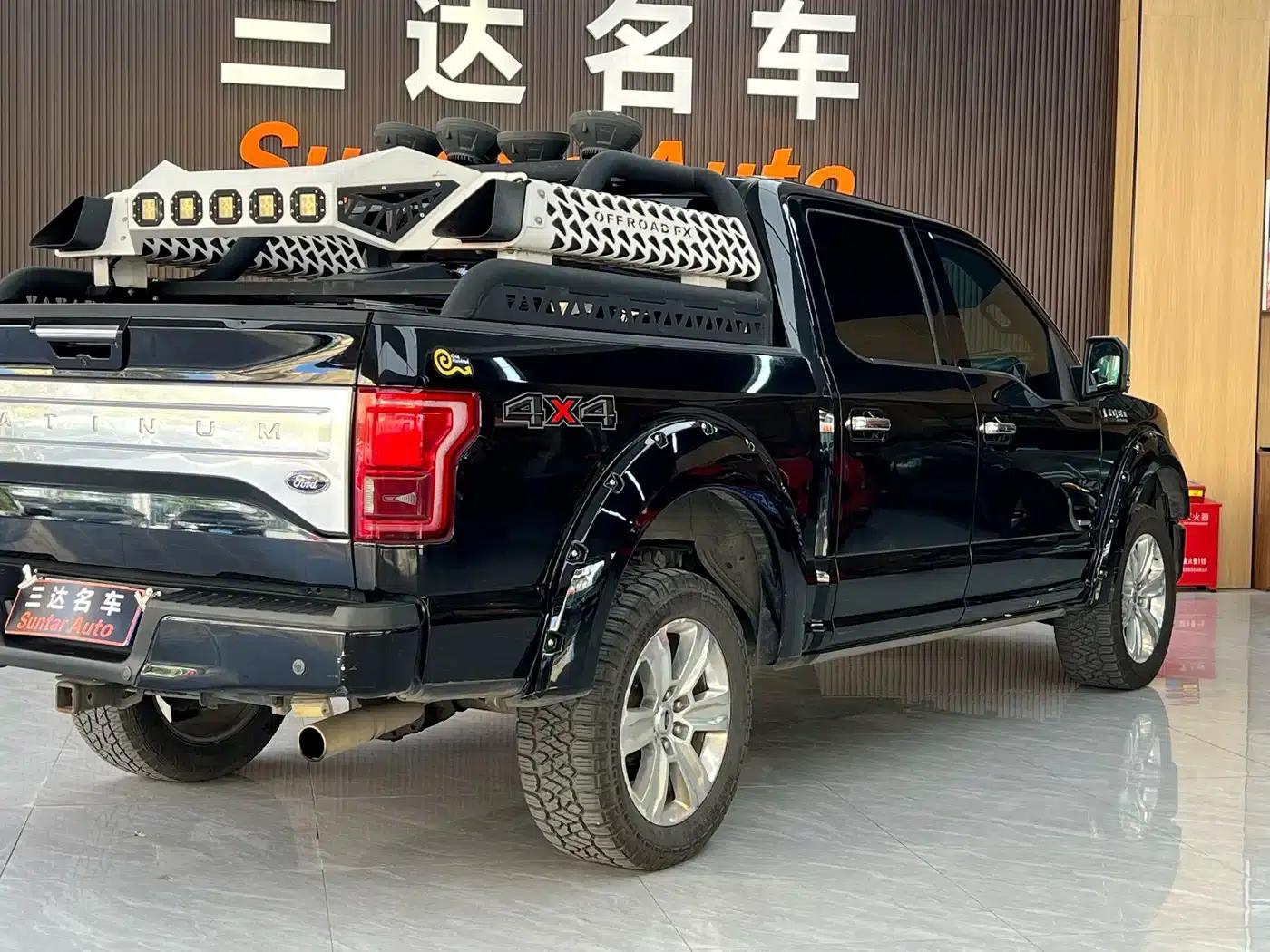 2017 Ford F-150 Raptor 3.5T Raptor Performance Enhanced Edition — миниатюра 17