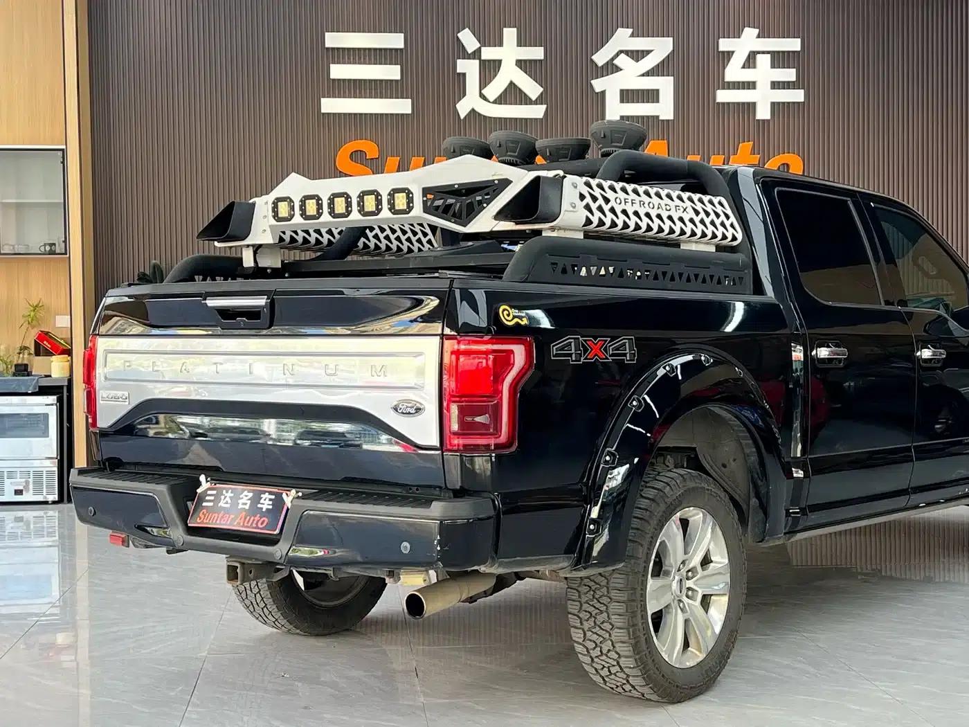 2017 Ford F-150 Raptor 3.5T Raptor Performance Enhanced Edition — миниатюра 18