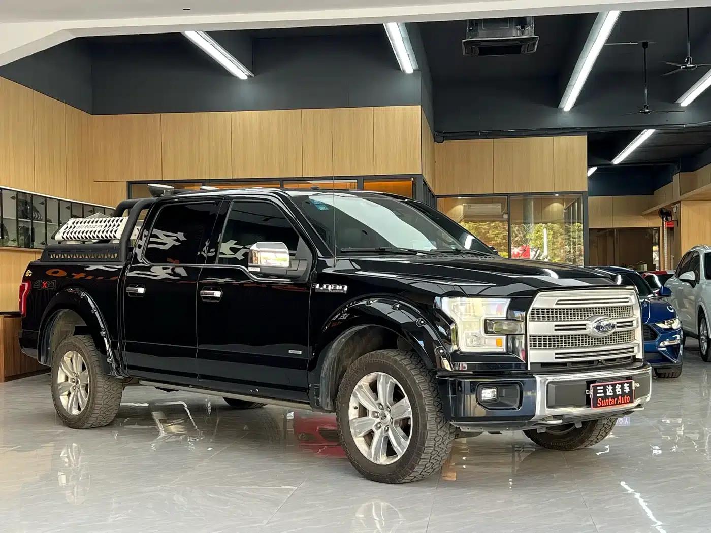 2017 Ford F-150 Raptor 3.5T Raptor Performance Enhanced Edition — миниатюра 3
