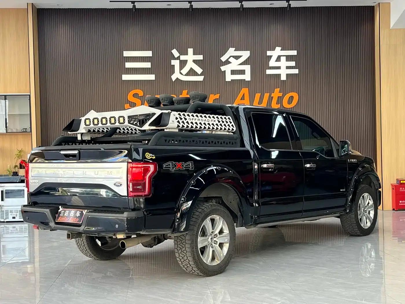 2017 Ford F-150 Raptor 3.5T Raptor Performance Enhanced Edition — миниатюра 6