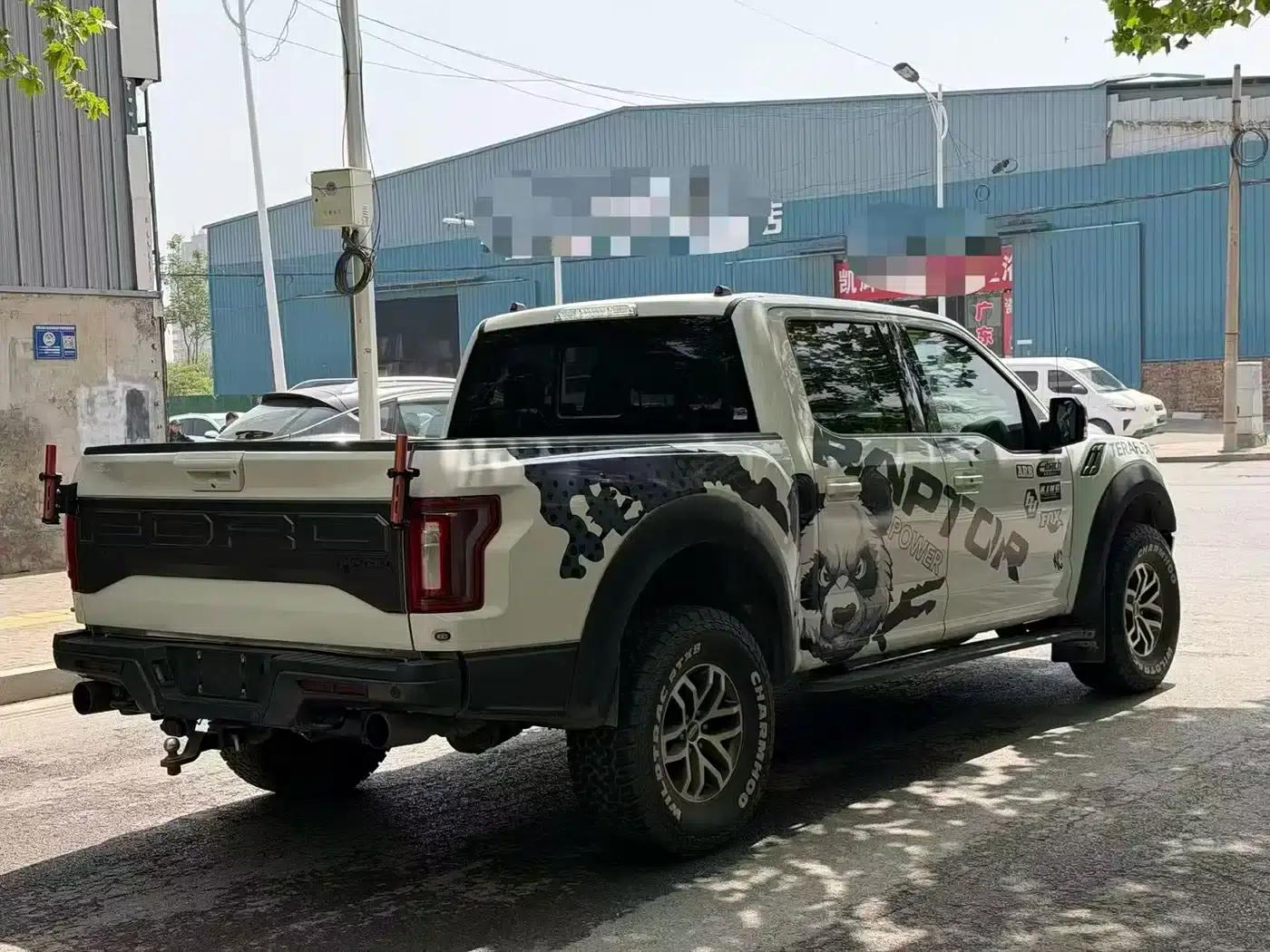2017 Ford F-150 Raptor 3.5T Raptor Performance Enhanced Edition — миниатюра 9