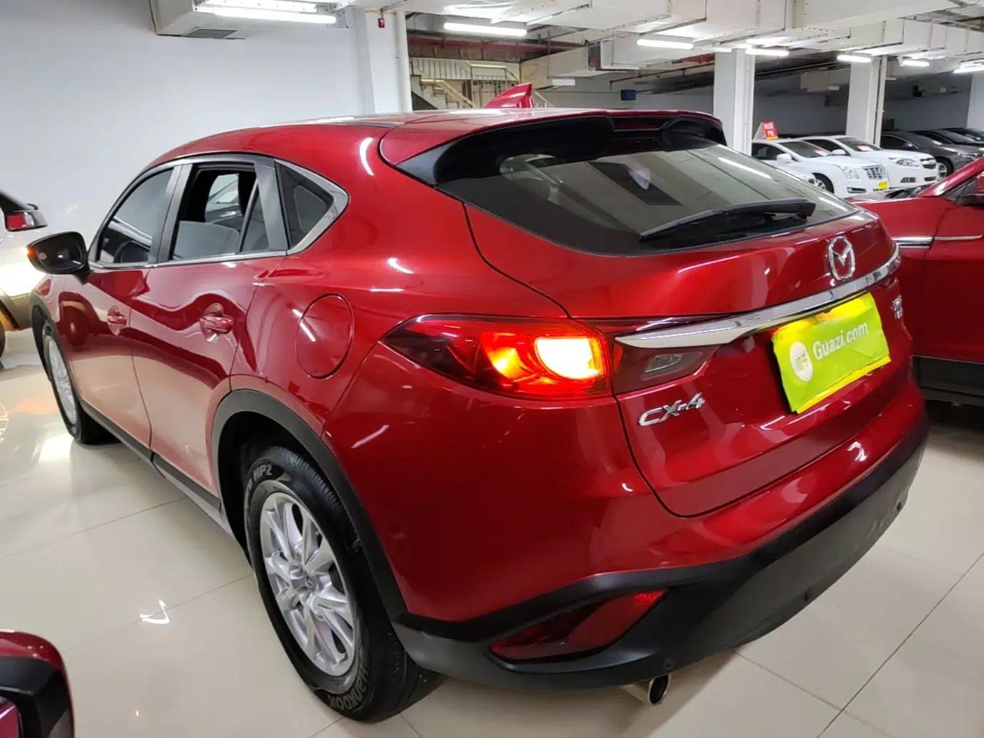 Mazda CX-4 2016 2.0L Automatic 2WD Blue Sky Luxury Edition — миниатюра 4