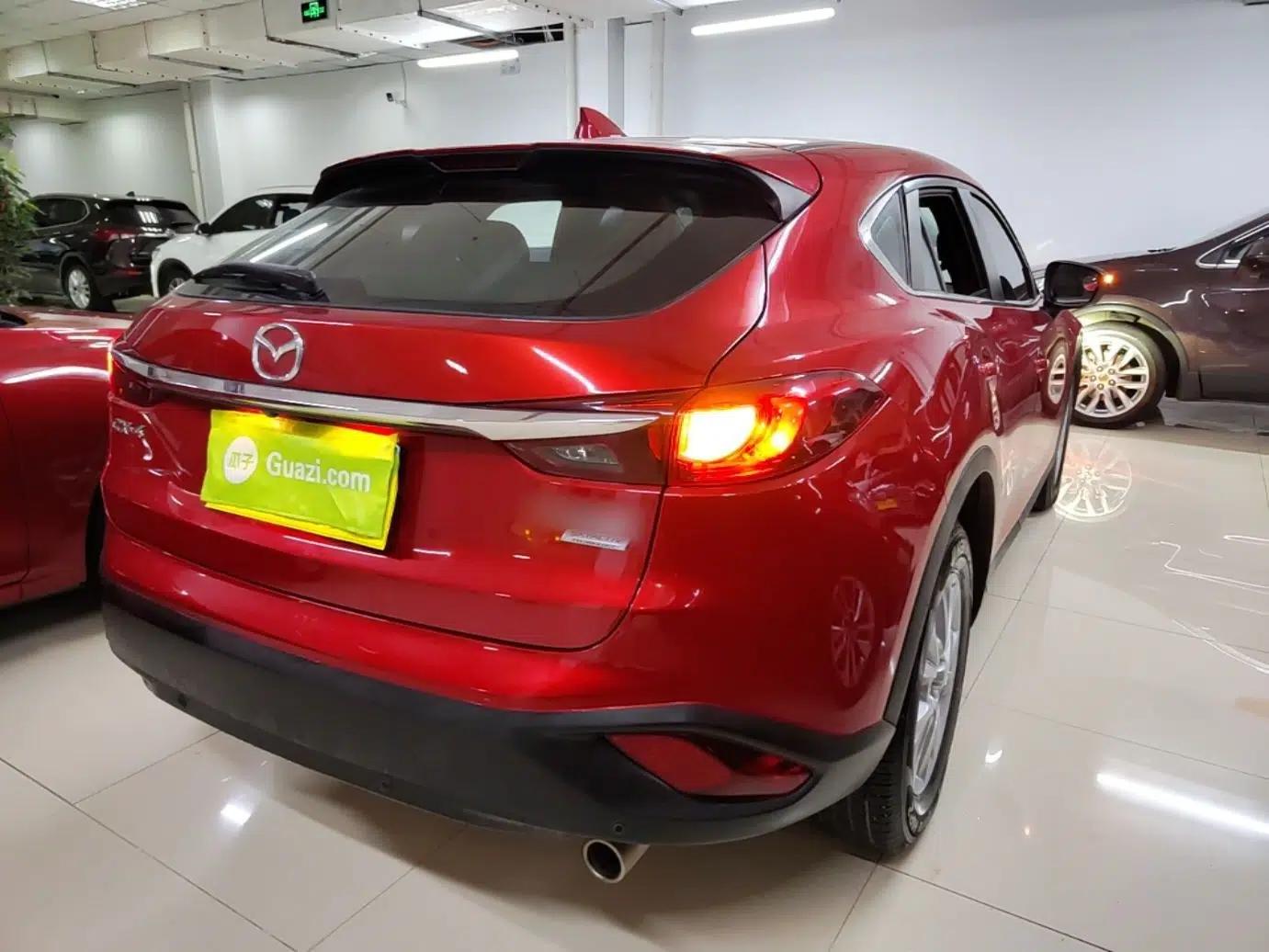 Mazda CX-4 2016 2.0L Automatic 2WD Blue Sky Luxury Edition — миниатюра 6