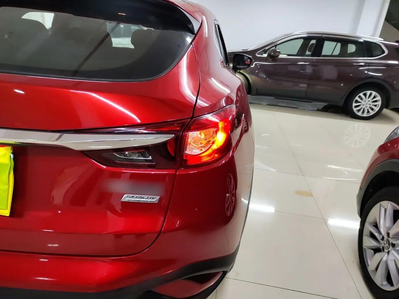 Mazda CX-4 2016 2.0L Automatic 2WD Blue Sky Luxury Edition — миниатюра 7