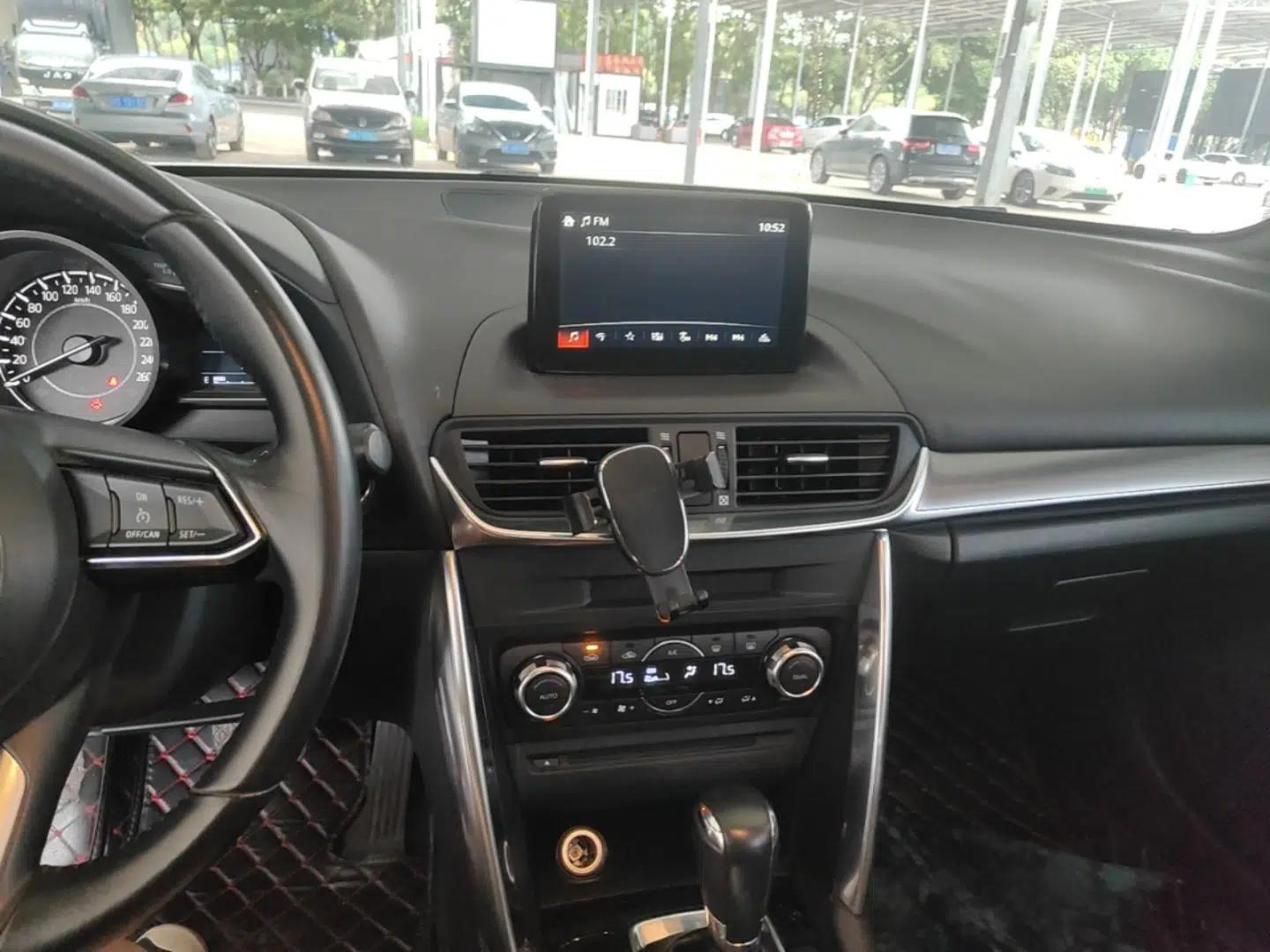 Mazda CX-4 2018 2.0L Automatic Two-Wheel Drive Blue Sky Premium Upgrade Version China VI Standard — миниатюра 16