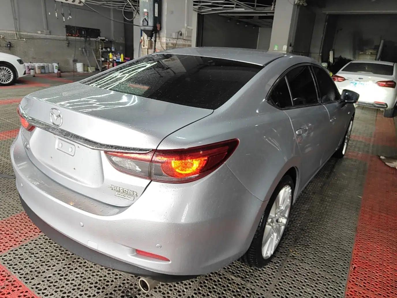 Mazda Atenza 2018 2.5L Blue Sky Prestige Edition China V Standard — миниатюра 4