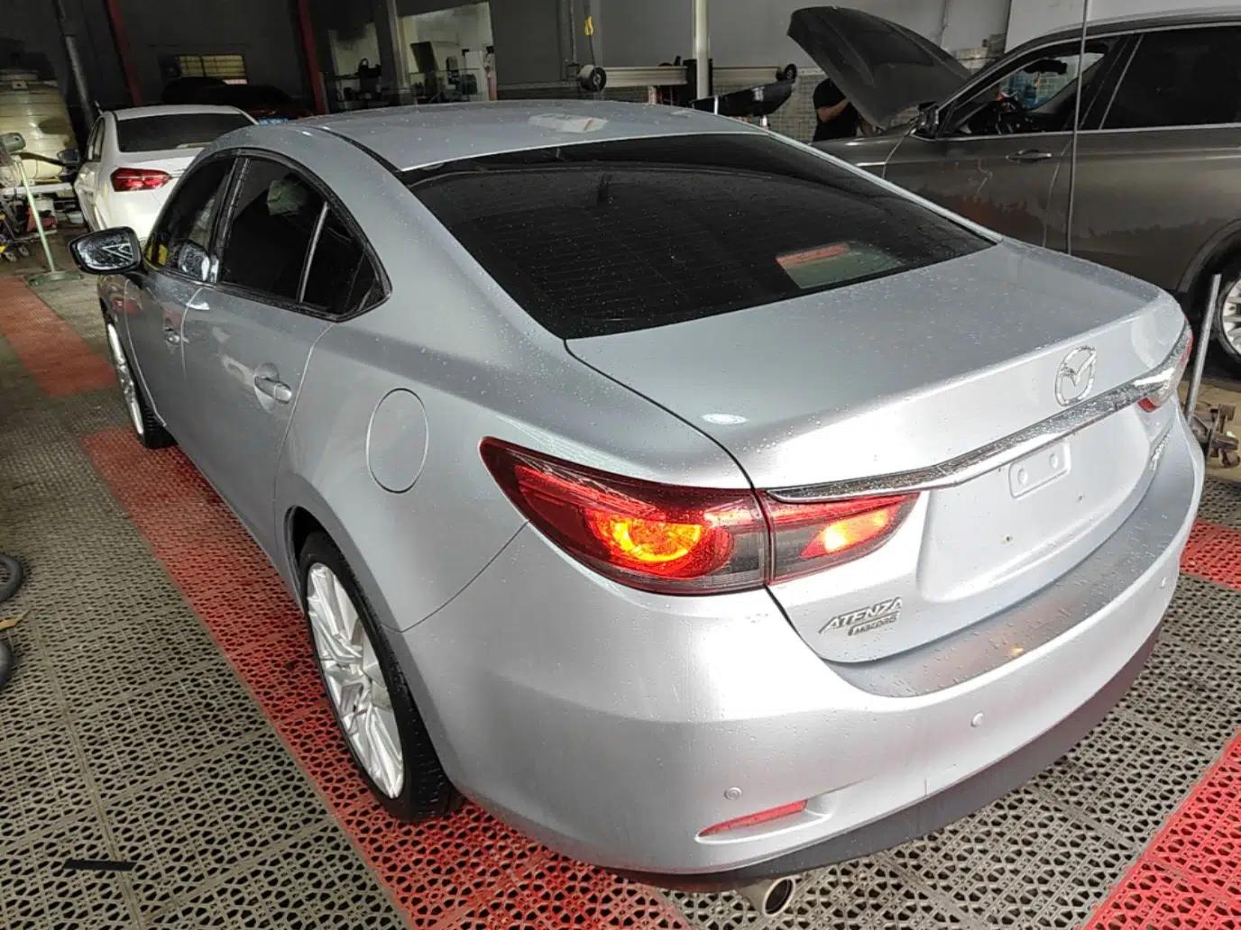 Mazda Atenza 2018 2.5L Blue Sky Prestige Edition China V Standard — миниатюра 7