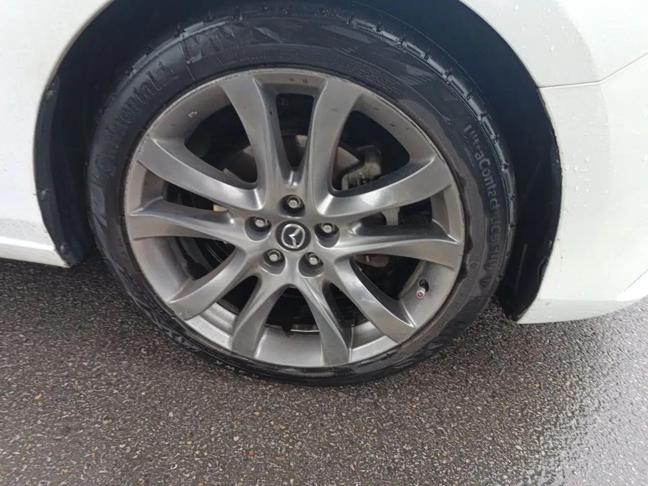 Mazda Atenza 2017 2.5L Skyactiv Sport Edition — миниатюра 8