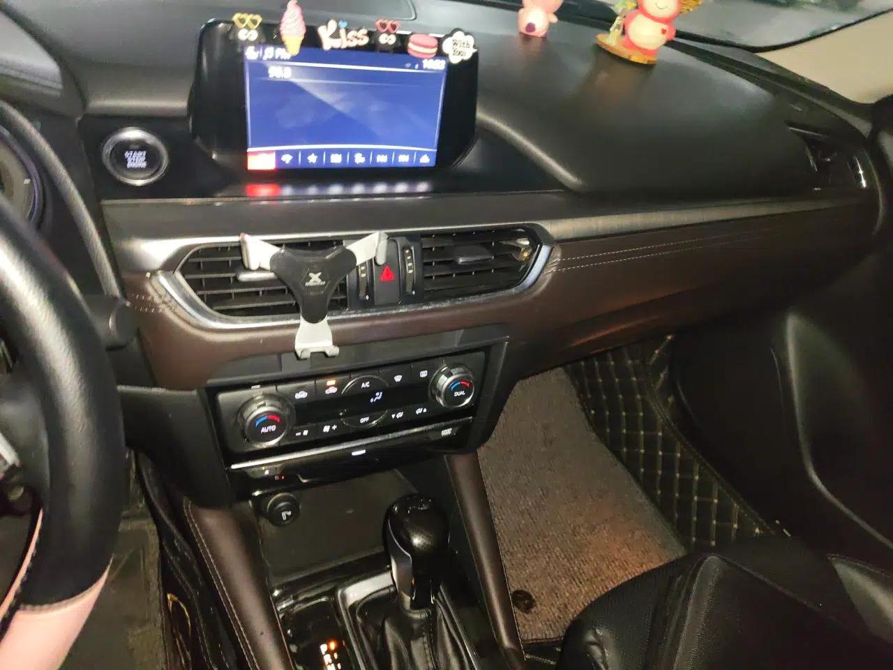 Mazda Atenza 2018 2.5L Skyactiv Sport Version China V Standard — миниатюра 14