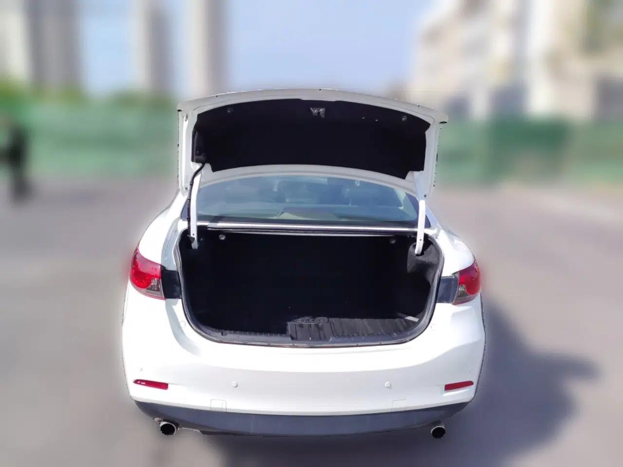 Mazda Atenza 2015 2.5L Blue Sky Sport Edition — миниатюра 15