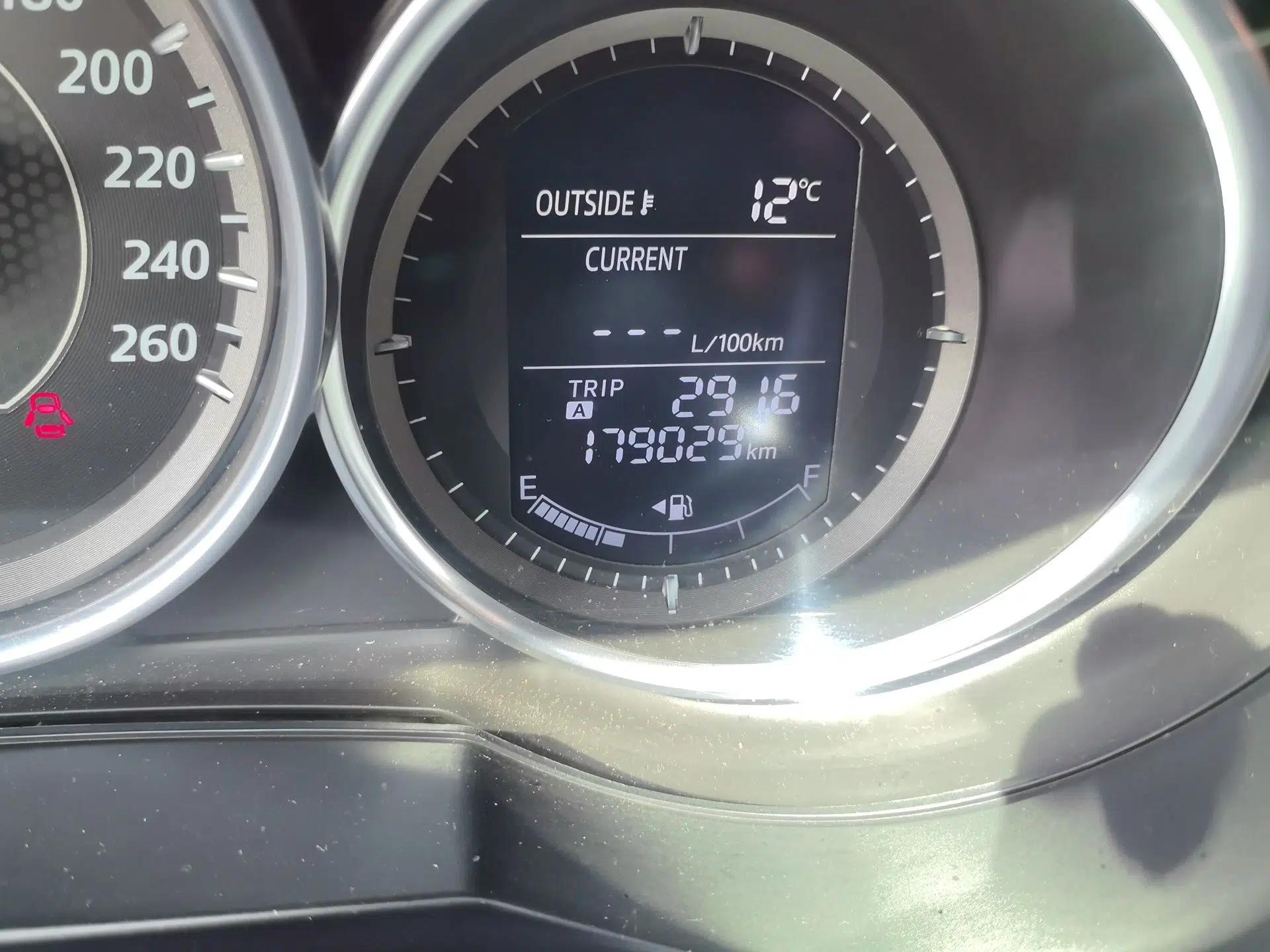Mazda Atenza 2015 2.5L Blue Sky Sport Edition — миниатюра 10