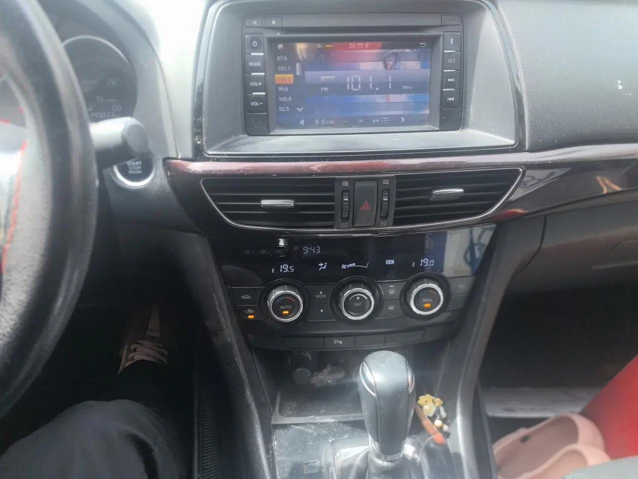 Mazda Atenza 2014 2.0L Blue Sky Luxury Edition — миниатюра 14