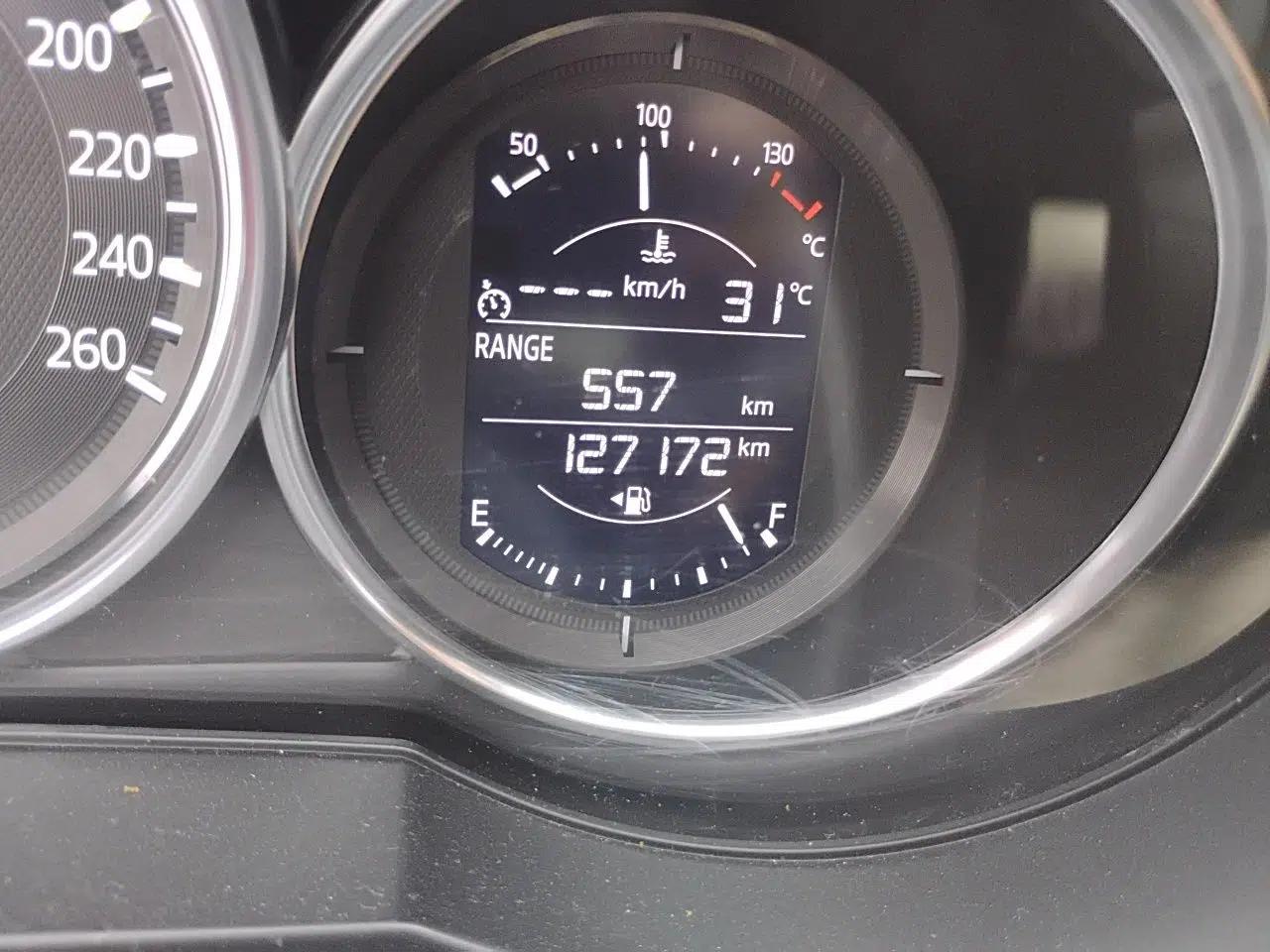 Mazda Atenza 2018 2.5L Skyactiv Sport Version China V Standard — миниатюра 13
