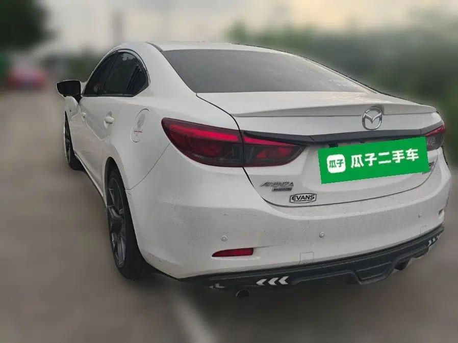 Mazda Atenza 2018 2.5L Skyactiv Sport Version China V Standard — миниатюра 4