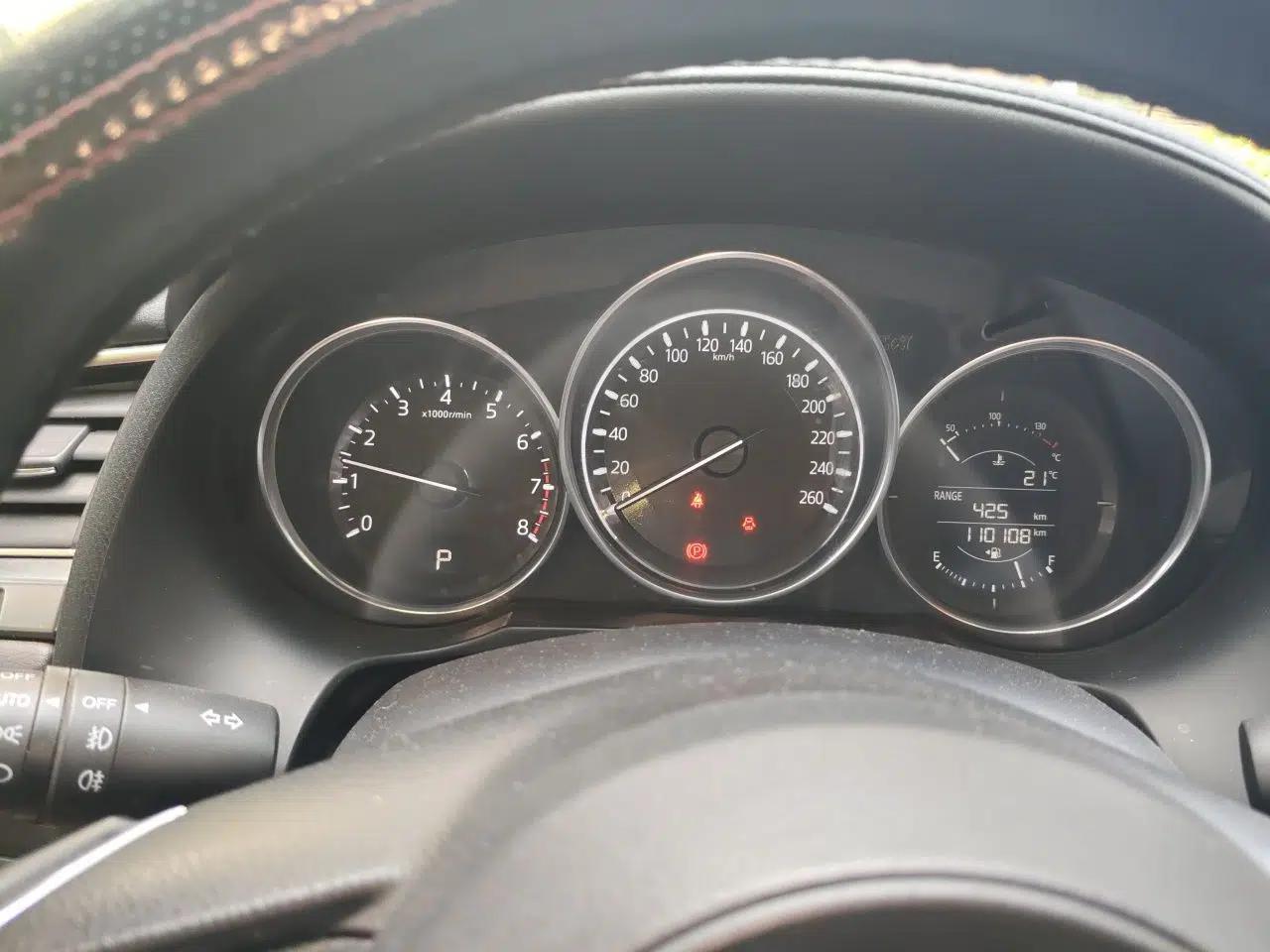Mazda Atenza 2018 2.0L Blue Sky Luxury Edition China V Standard — миниатюра 12