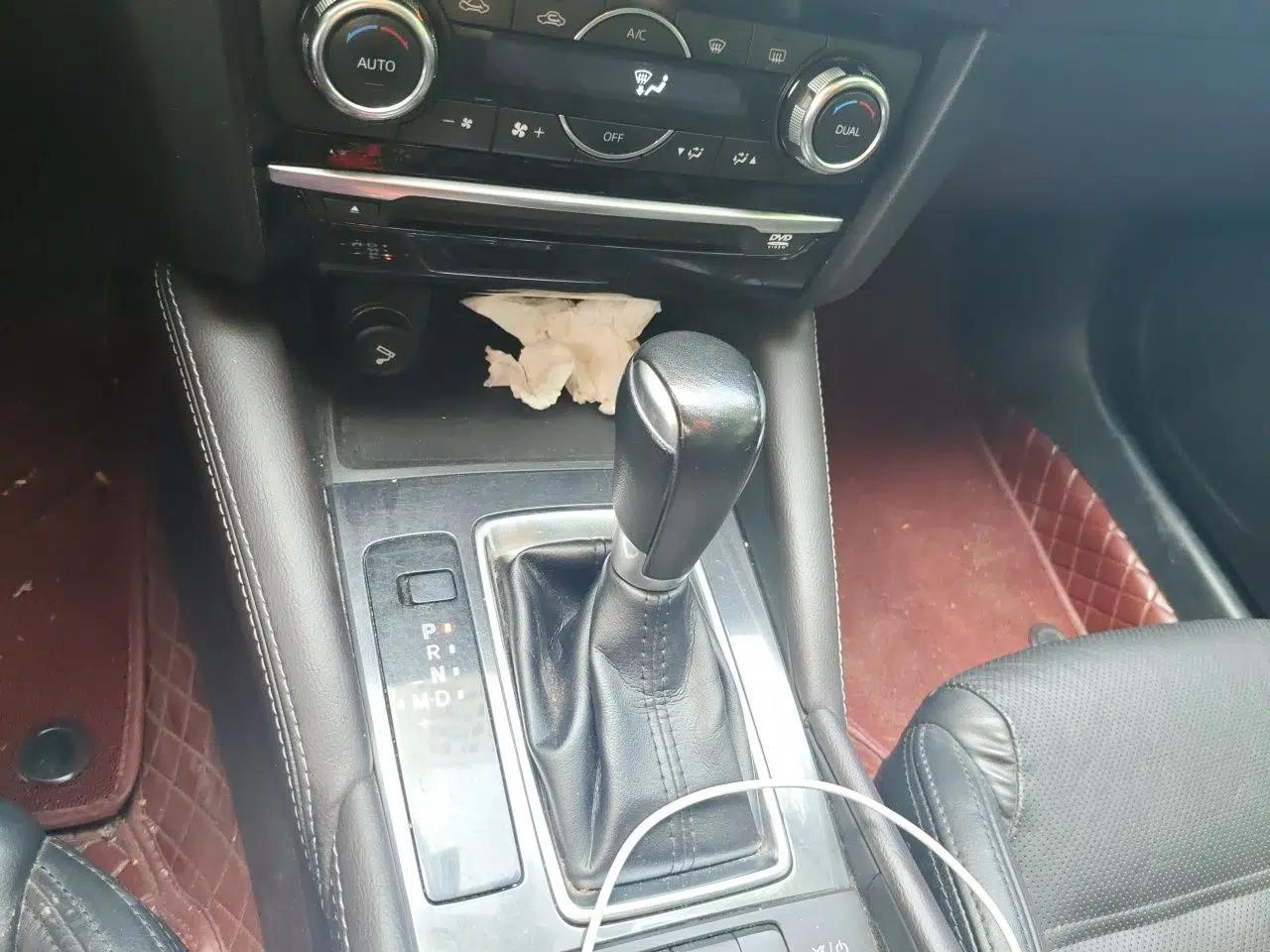 Mazda Atenza 2018 2.0L Blue Sky Luxury Edition China V Standard — миниатюра 15