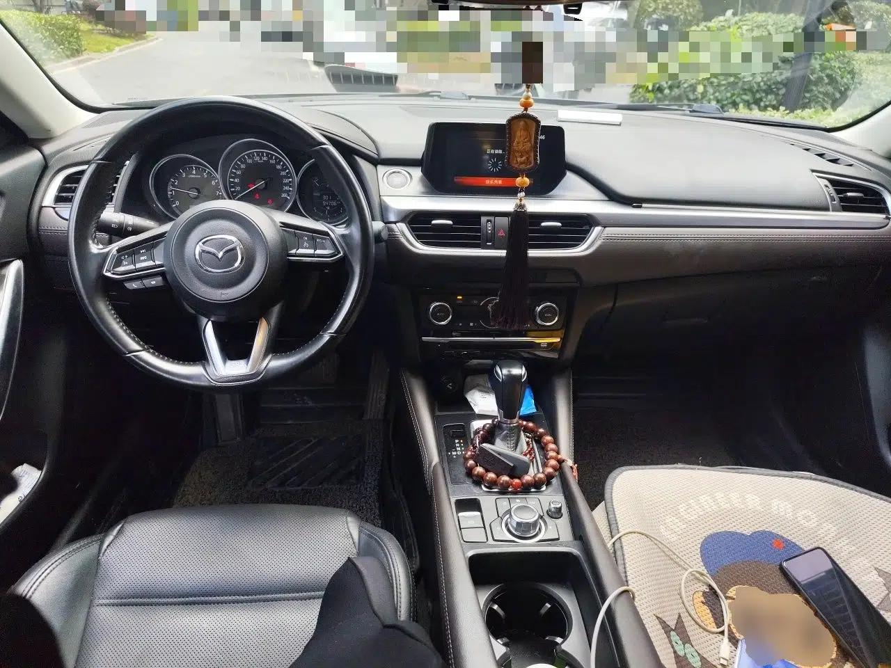 Mazda Atenza 2018 2.0L Blue Sky Luxury Edition China V Standard — миниатюра 10