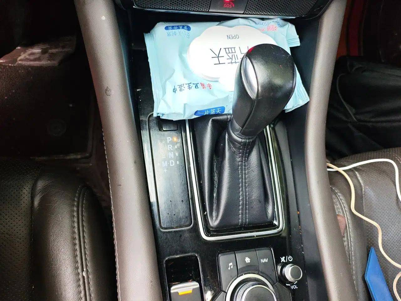 Mazda Atenza 2021 2.5L Blue Sky Prestige Edition — миниатюра 15
