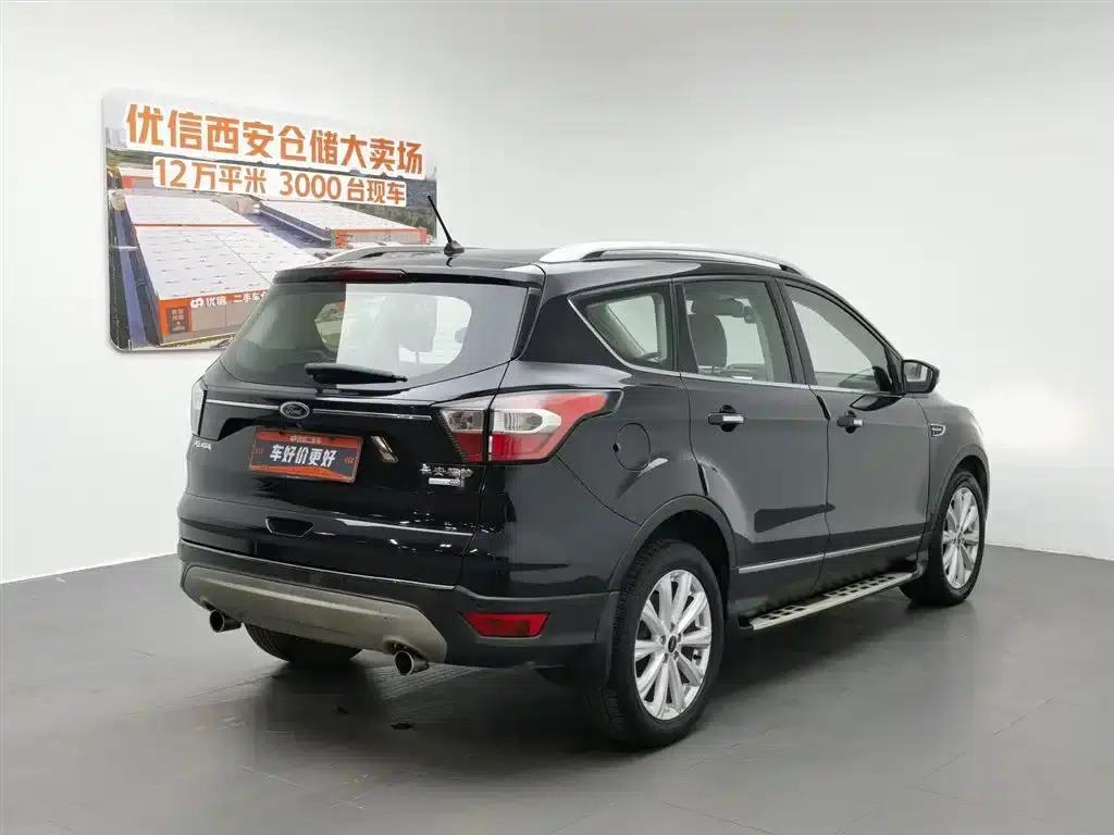 2018 Ford Kuga EcoBoost 245 AWD Luxury Edition — миниатюра 2