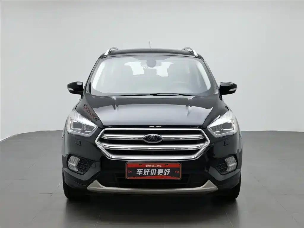 2018 Ford Kuga EcoBoost 245 AWD Luxury Edition — миниатюра 3