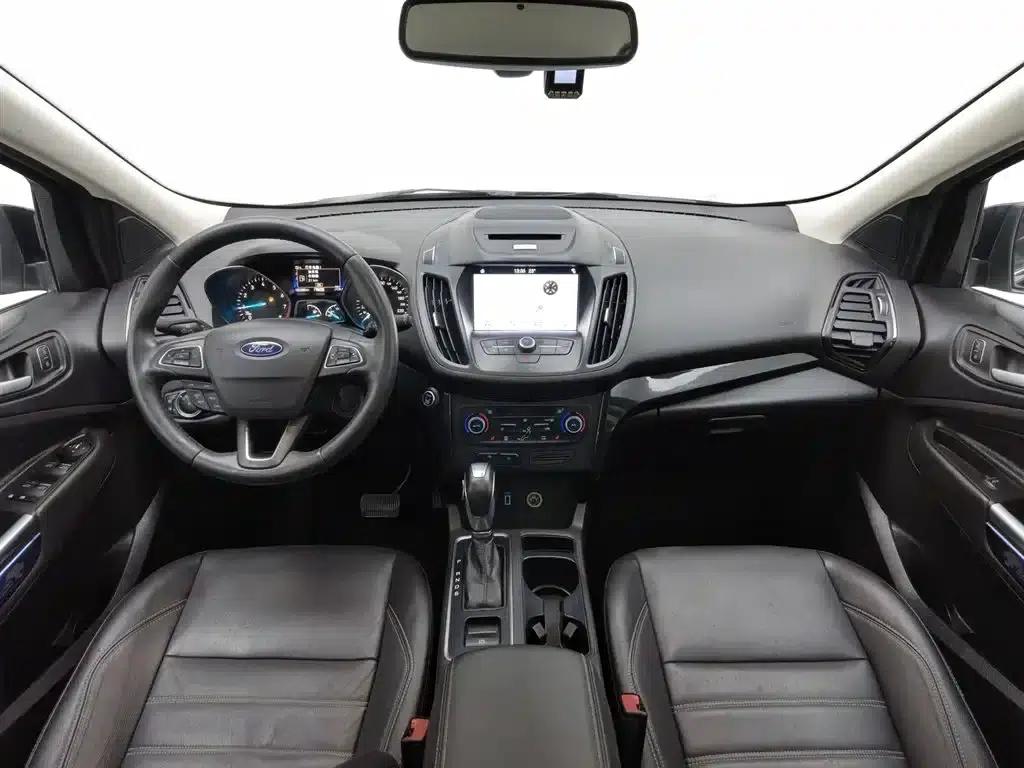 2018 Ford Kuga EcoBoost 245 AWD Luxury Edition — миниатюра 5