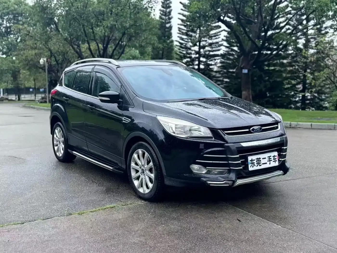 Ford Kuga 2013 1.6L GTDi 2WD Fashion Edition — миниатюра 2