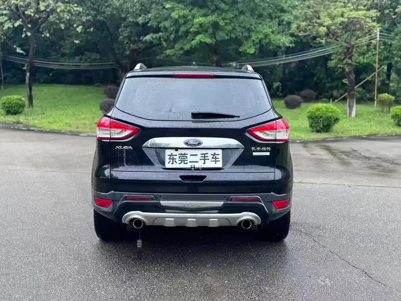 Ford Kuga 2013 1.6L GTDi 2WD Fashion Edition — миниатюра 14
