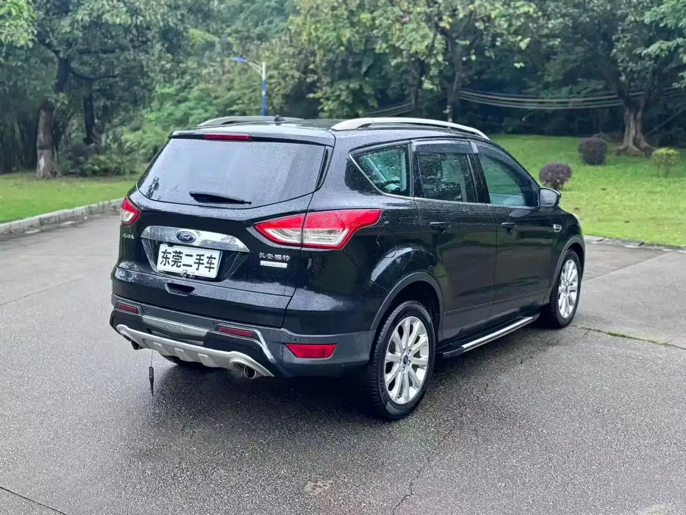 Ford Kuga 2013 1.6L GTDi 2WD Fashion Edition — миниатюра 15