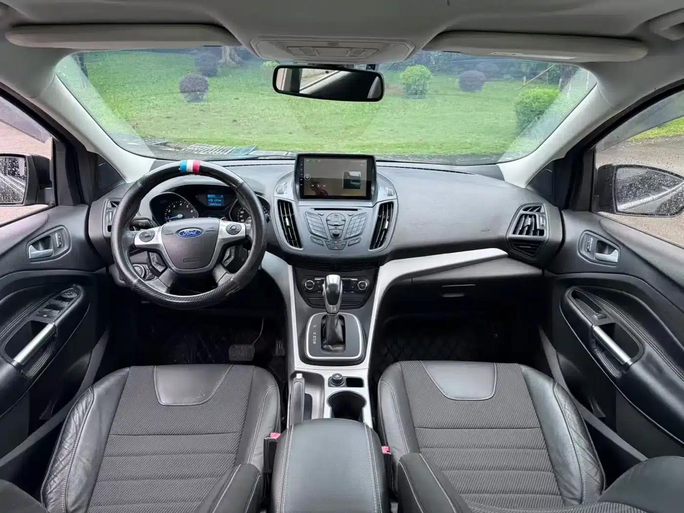 Ford Kuga 2013 1.6L GTDi 2WD Fashion Edition — миниатюра 8