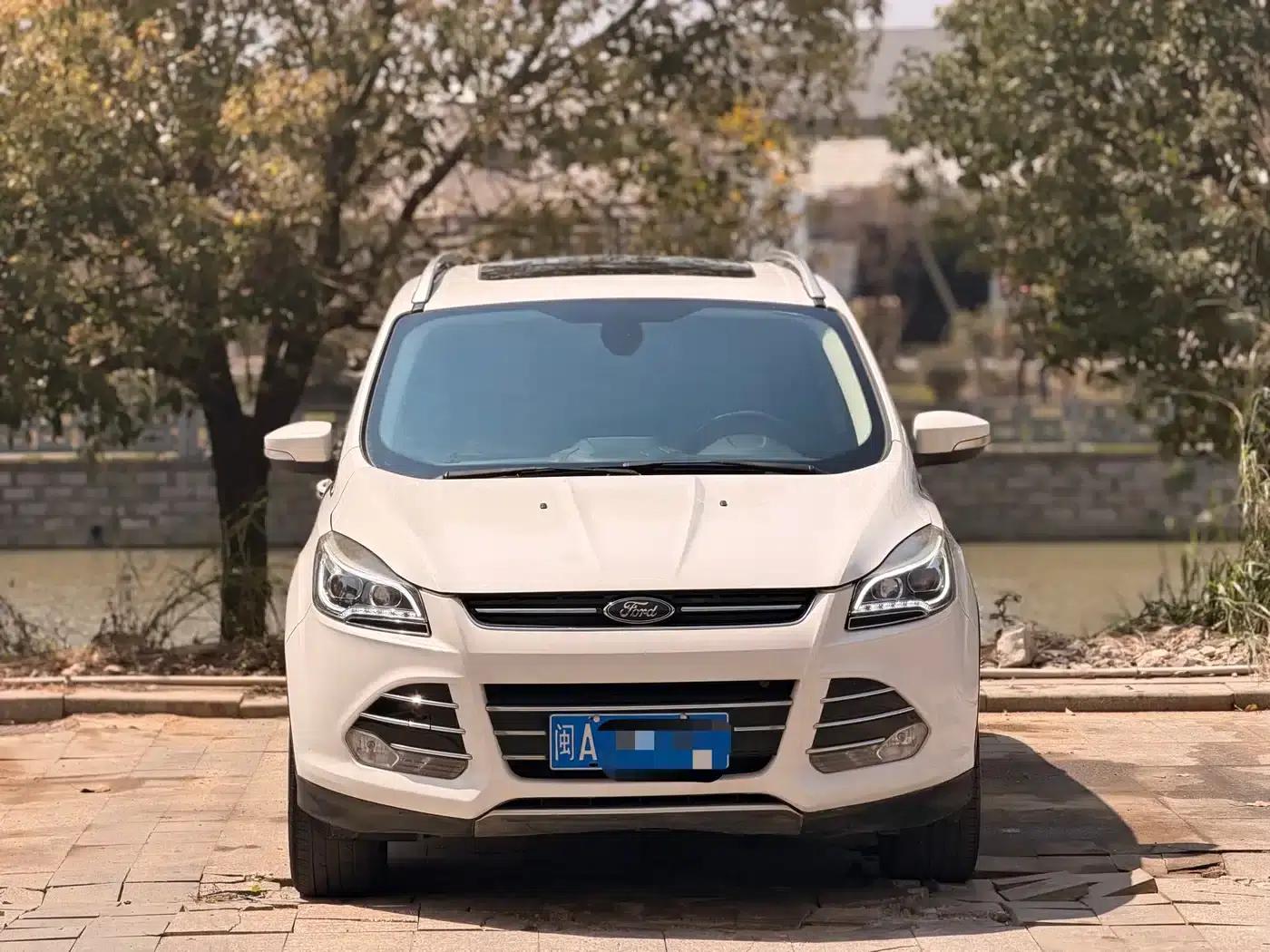 Ford Kuga 2013 1.6L GTDi AWD Elite — миниатюра 2