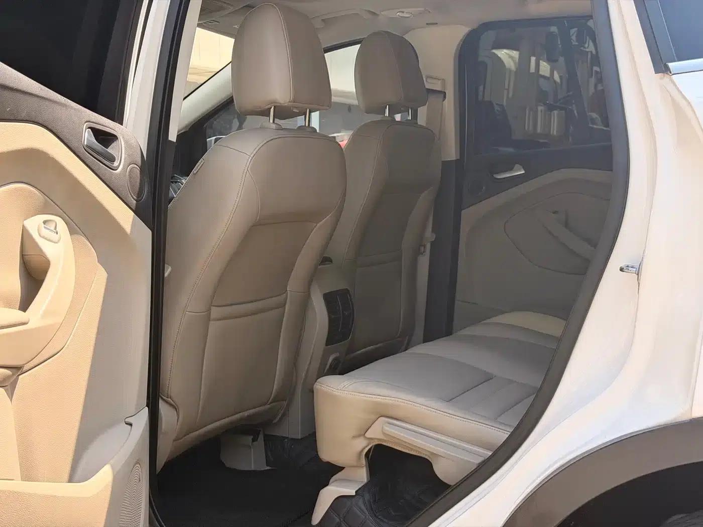 Ford Kuga 2013 1.6L GTDi AWD Elite — миниатюра 6