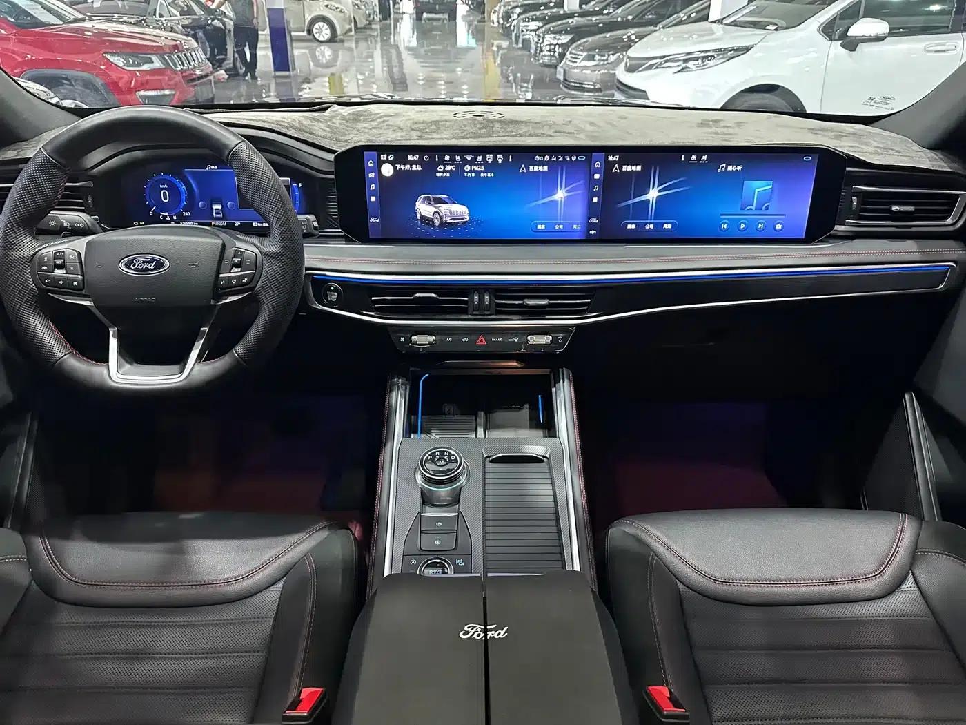 2023 Explorer EcoBoost 285 AWD ST-LINE 7-Seater — миниатюра 9