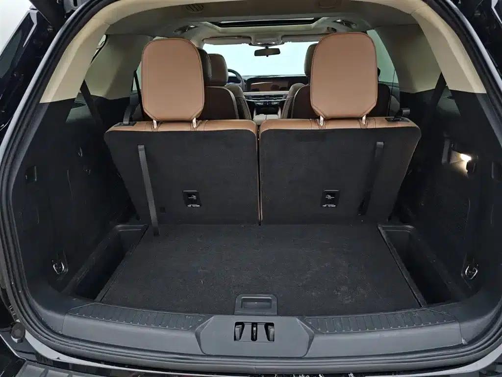 Explorer 2023 EcoBoost 285 4WD Fashion Plus Edition 6-seater — миниатюра 16