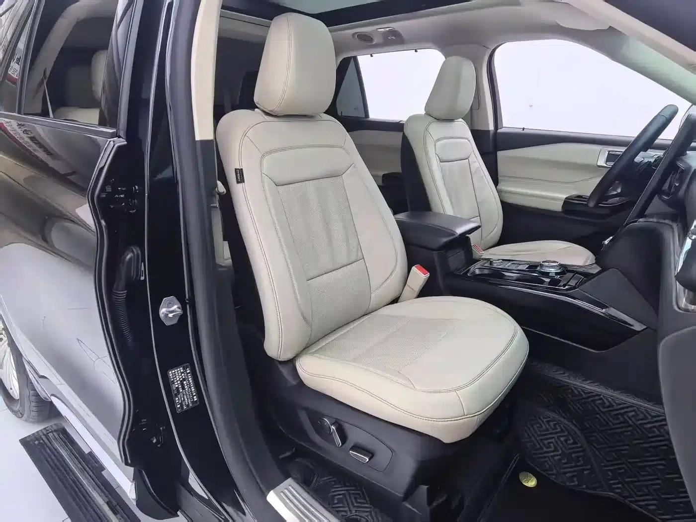 2020 Ford Explorer EcoBoost 285 AWD Titanium Edition (6-seater) — миниатюра 8