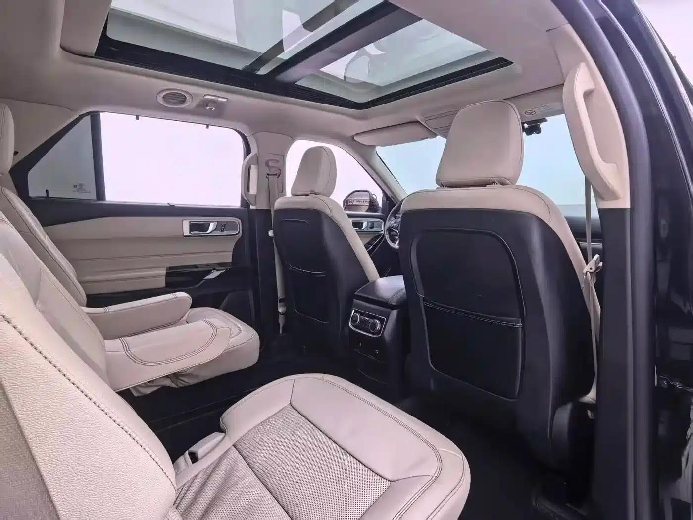 2020 Ford Explorer EcoBoost 285 AWD Titanium Edition (6-seater) — миниатюра 10
