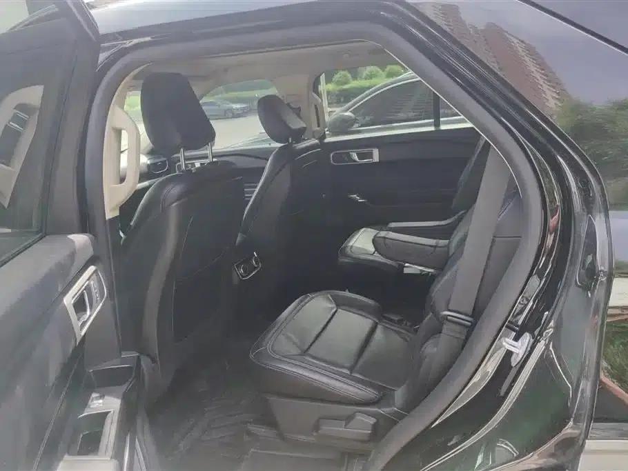 Explorer 2020 EcoBoost 285 4WD Fashion Edition 6-seater — миниатюра 11