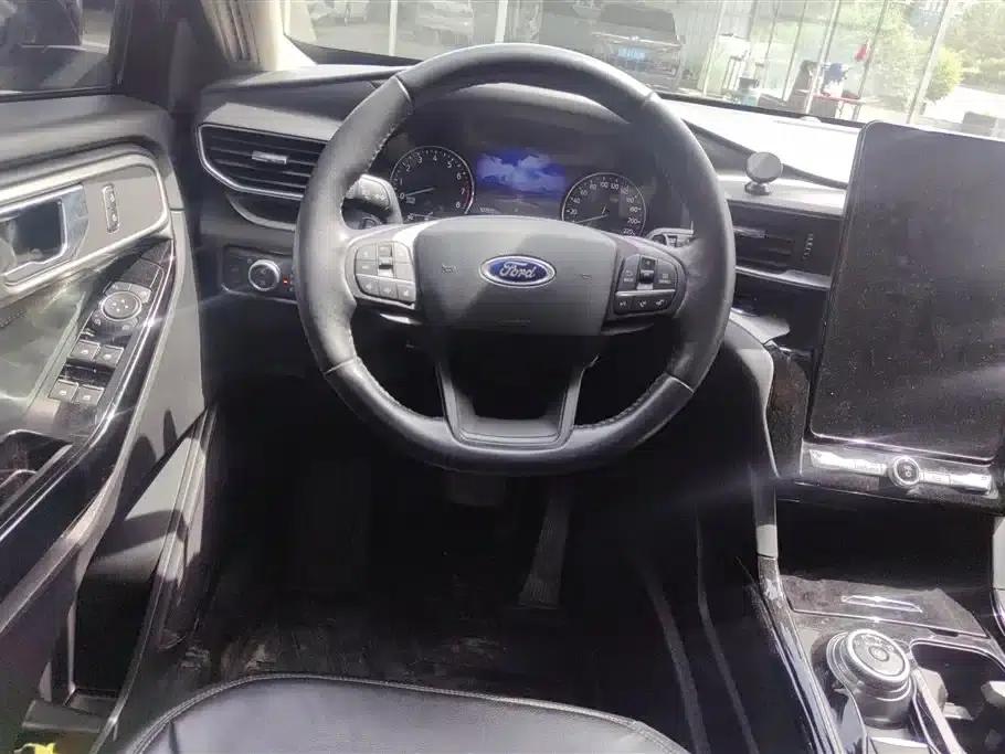 Explorer 2020 EcoBoost 285 4WD Fashion Edition 6-seater — миниатюра 15