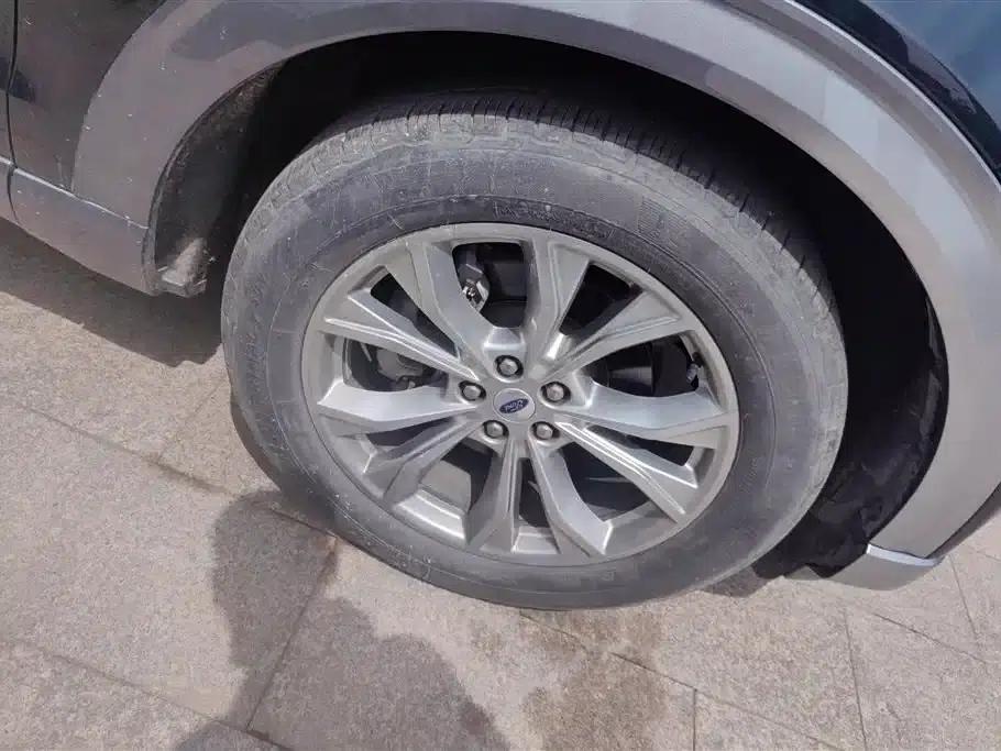 Explorer 2020 EcoBoost 285 4WD Fashion Edition 6-seater — миниатюра 6