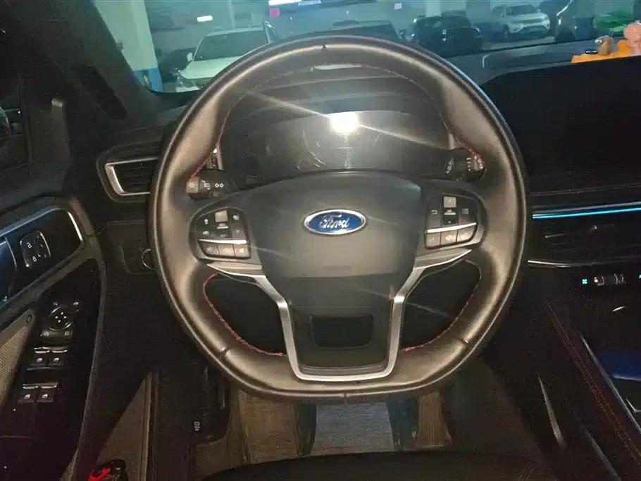 2023 Explorer EcoBoost 285 AWD ST-LINE 6-seater — миниатюра 15