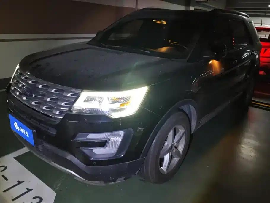 2017 Explorer 2.3T Fashion Edition (Imported) — миниатюра 1